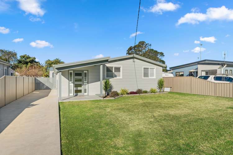 18 South Street, Greenwell Point NSW 2540
