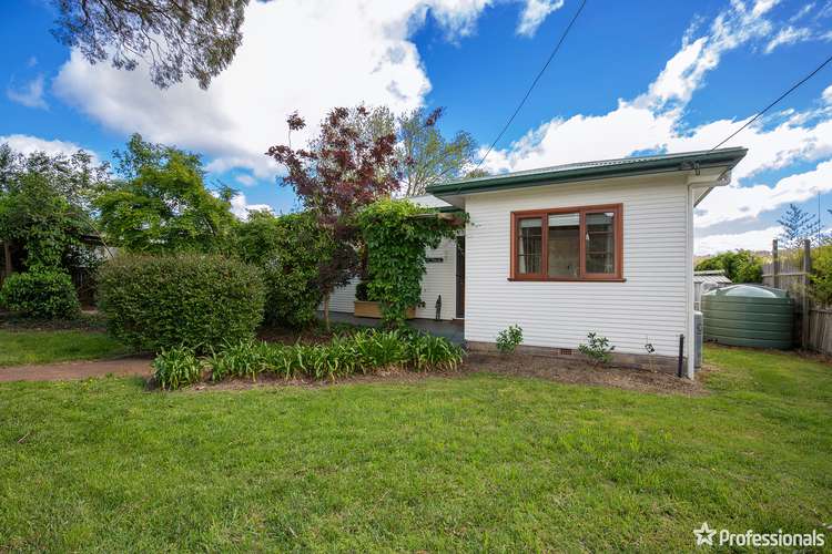 Main view of Homely house listing, 7 Donnelly Street, Armidale NSW 2350