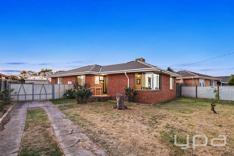 Main view of Homely house listing, 5 Roseland Crescent, Hoppers Crossing VIC 3029