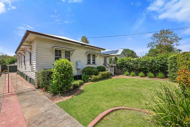 171 Russell Street, Newtown QLD 4350