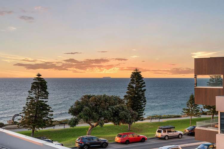 Main view of Homely townhouse listing, 10/134 Marine Parade, Cottesloe WA 6011