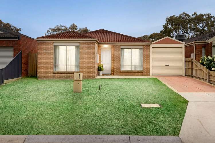 26 Adrienne Close, Keilor Park VIC 3042