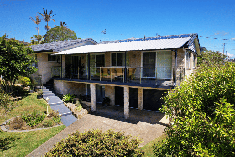 Main view of Homely house listing, 4 Lake Vista Crescent, Forster NSW 2428