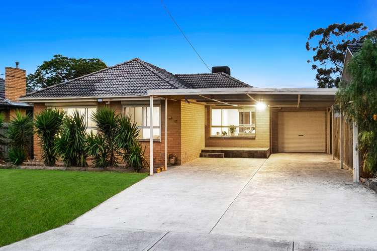 Main view of Homely house listing, 17 Queens Court, Werribee VIC 3030
