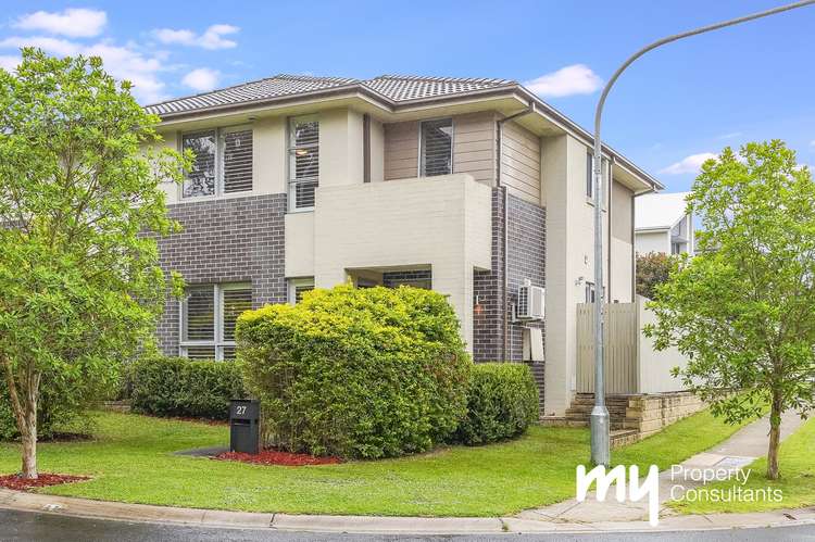27 Three Bees Drive, Glenfield NSW 2167