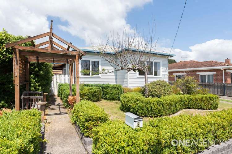 8 Speed Street, Cooee TAS 7320