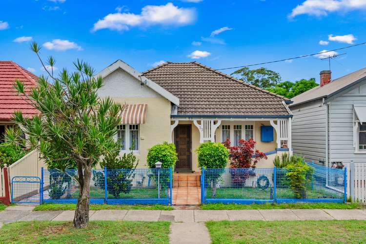 Main view of Homely house listing, 33 Smith Street, Mayfield East NSW 2304
