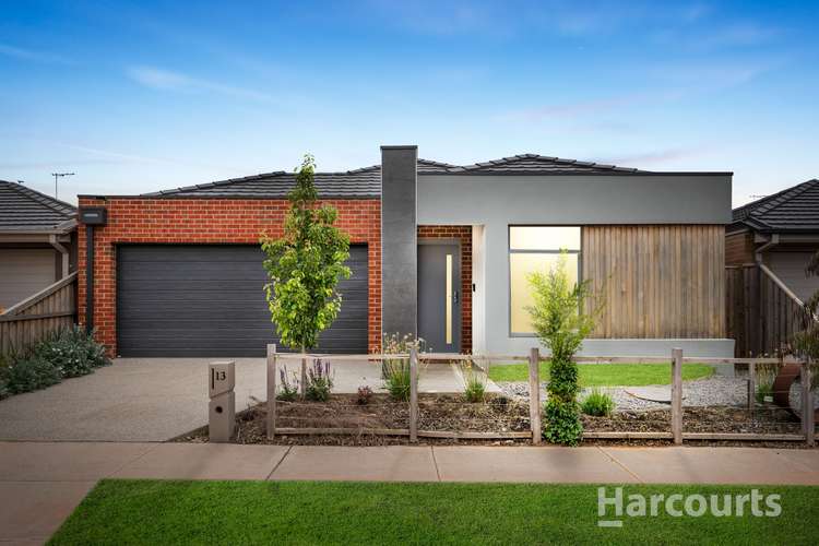 13 Laurel Avenue, Rockbank VIC 3335