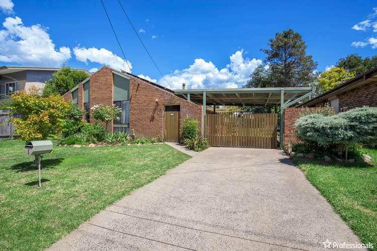 6 Wigan Avenue, Armidale NSW 2350