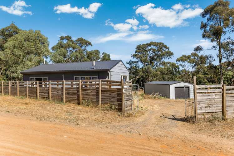 25 Specimen Street, Wedderburn VIC 3518