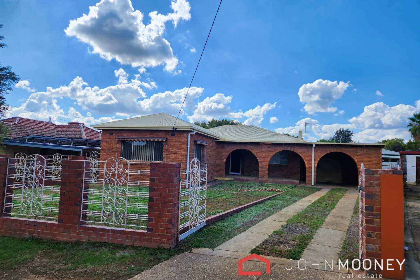 Main view of Homely house listing, 3 Killara Avenue, Mount Austin NSW 2650