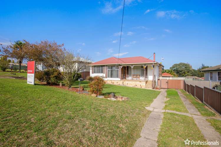 Main view of Homely house listing, 6 Prince Avenue, Uralla NSW 2358