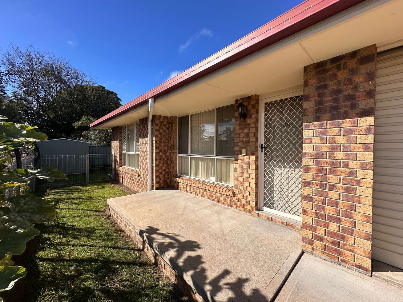 Main view of Homely unit listing, 2/8 Naughten Avenue, Armidale NSW 2350