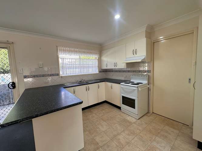 Third view of Homely unit listing, 2/8 Naughten Avenue, Armidale NSW 2350