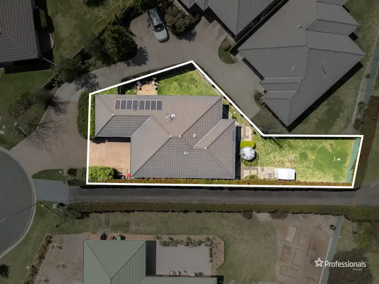 Second view of Homely unit listing, 1/16 Mason Crescent, Armidale NSW 2350