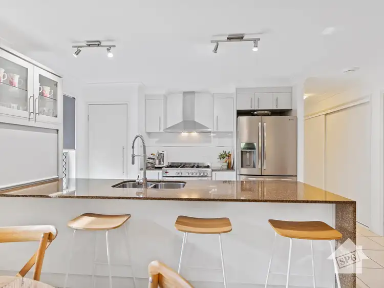 Third view of Homely house listing, 8 Higgs Circuit, Wynnum West QLD 4178
