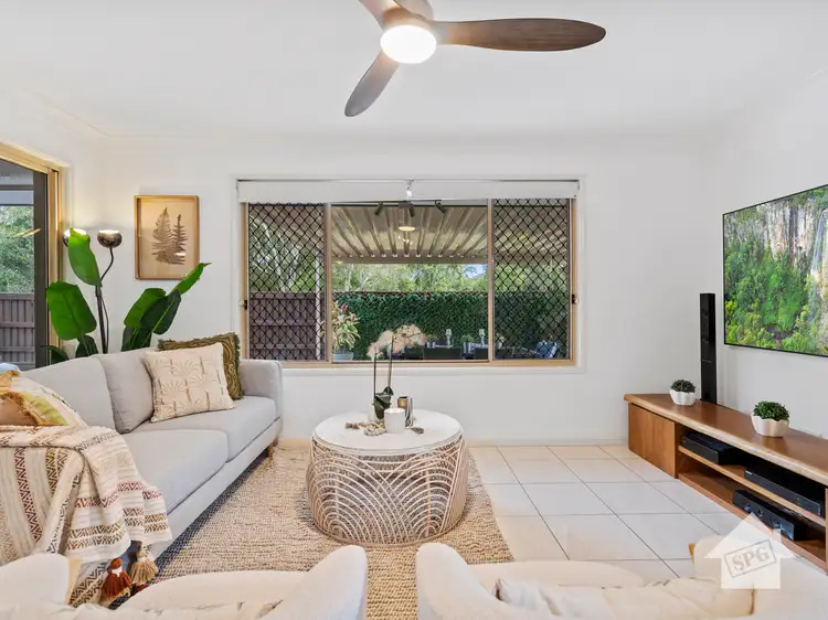 Sixth view of Homely house listing, 8 Higgs Circuit, Wynnum West QLD 4178