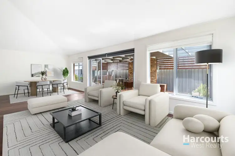 Fifth view of Homely house listing, 10 Streeton Avenue, Caroline Springs VIC 3023
