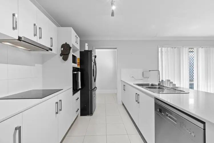 Sixth view of Homely house listing, 9 Wilson Circuit, Flagstone QLD 4280