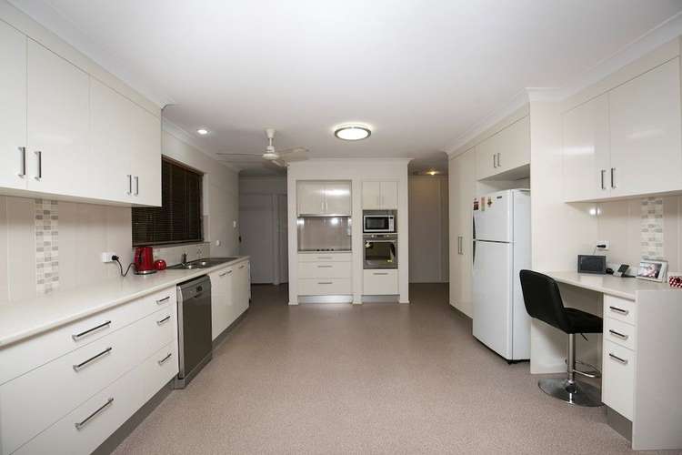 Fifth view of Homely house listing, 1 Glenview Crescent, Avoca QLD 4670