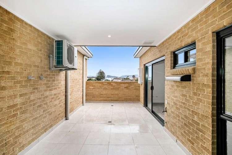 Fourth view of Homely unit listing, 2/204 West Street, Umina Beach NSW 2257