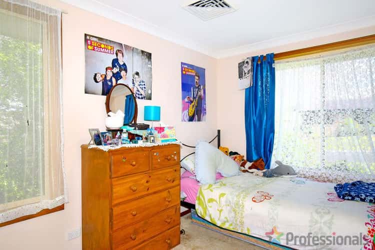 Third view of Homely house listing, 7 Todd Close, Armidale NSW 2350