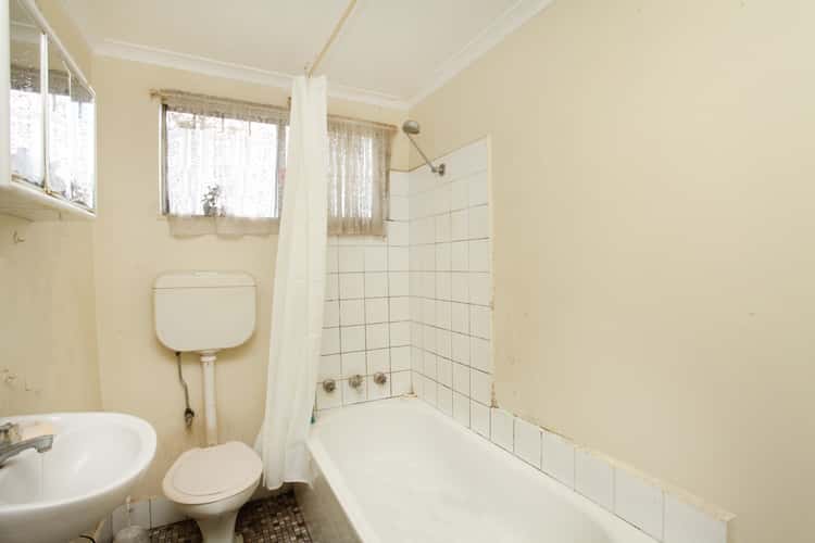 Fifth view of Homely apartment listing, 1/52 King Edward Avenue, Albion VIC 3020