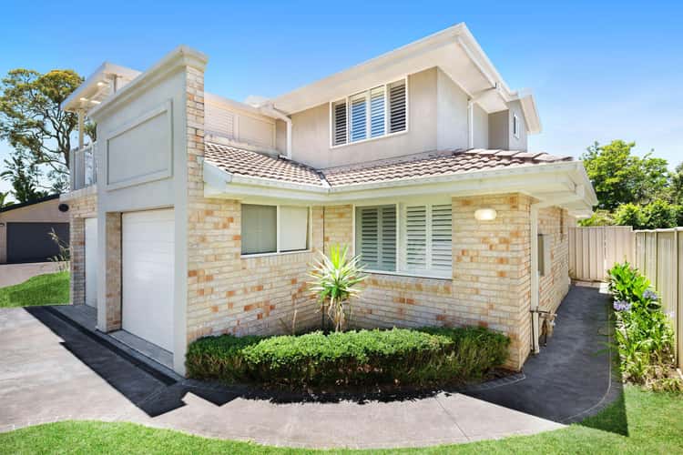 Main view of Homely townhouse listing, 6a Hazel Close, Berkeley Vale NSW 2261