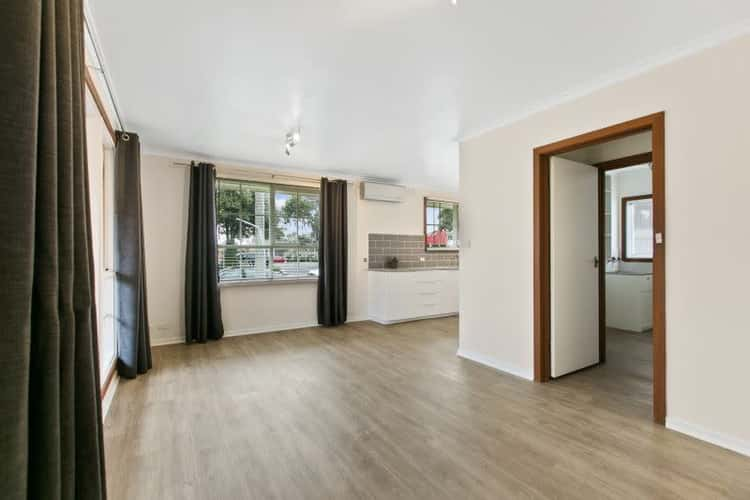 Second view of Homely unit listing, 4/19 Ebdale Street, Frankston VIC 3199