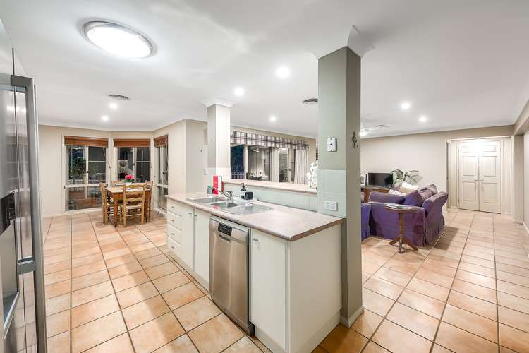 Seventh view of Homely house listing, 2 Harvey Close, Brookfield QLD 4069