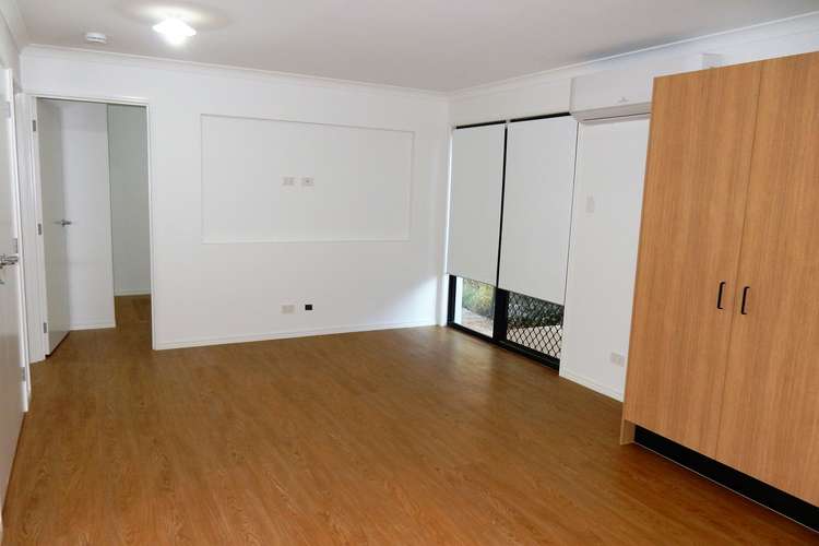 Second view of Homely townhouse listing, 1/122A Quinlan Street, Bracken Ridge QLD 4017