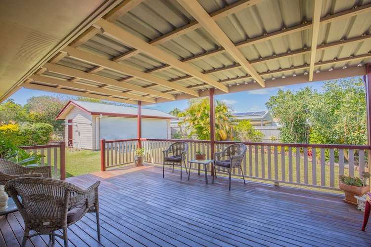 Third view of Homely house listing, 2 Glenview Crescent, Avoca QLD 4670