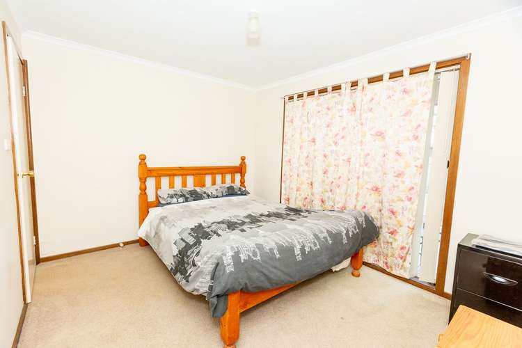 Fifth view of Homely unit listing, 2/24 Incarnie Crescent, Wagga Wagga NSW 2650
