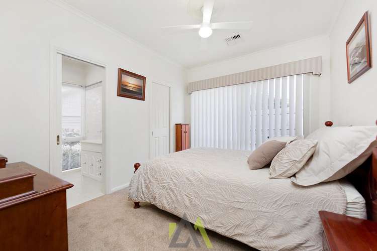 Fifth view of Homely house listing, 5 Birch Court, Langwarrin VIC 3910