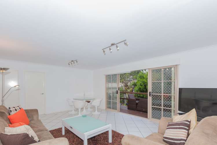Second view of Homely semiDetached listing, 2/6 Francis Street, Mermaid Beach QLD 4218