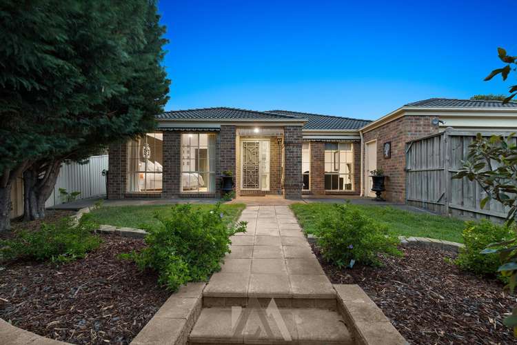 Main view of Homely house listing, 33 Julie Court, Langwarrin VIC 3910