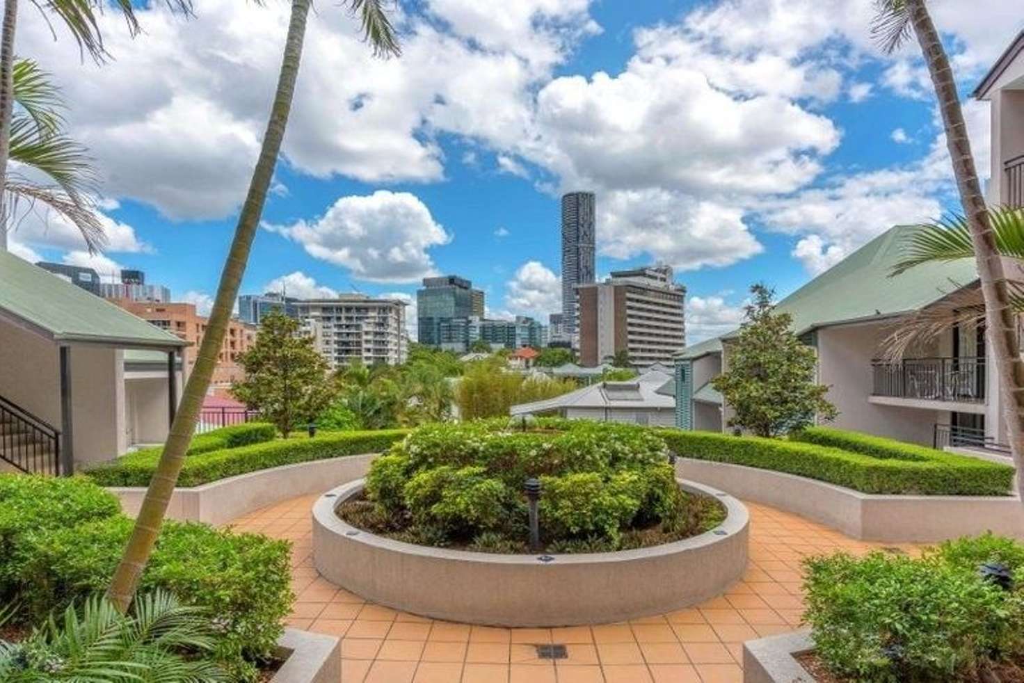 Main view of Homely unit listing, 6/27 Birley Street, Spring Hill QLD 4000