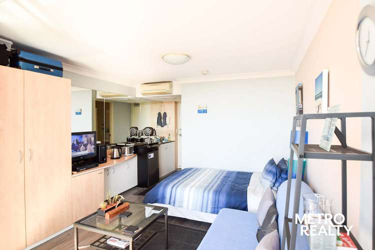 Third view of Homely apartment listing, 606/302 Crown St, Darlinghurst NSW 2010