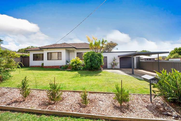 123 Waratah Street, Kirrawee NSW 2232