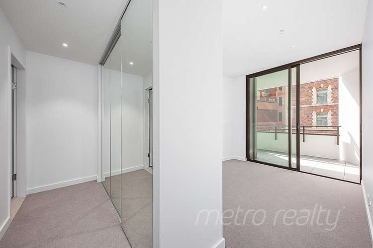 Third view of Homely apartment listing, 206/81 Harbour St, Sydney NSW 2000