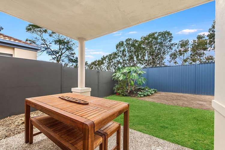 Fifth view of Homely house listing, 3 Oaklyn Place, Merrimac QLD 4226