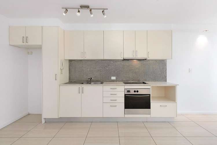 Second view of Homely apartment listing, 4/168 Pacific Pde, Dee Why NSW 2099