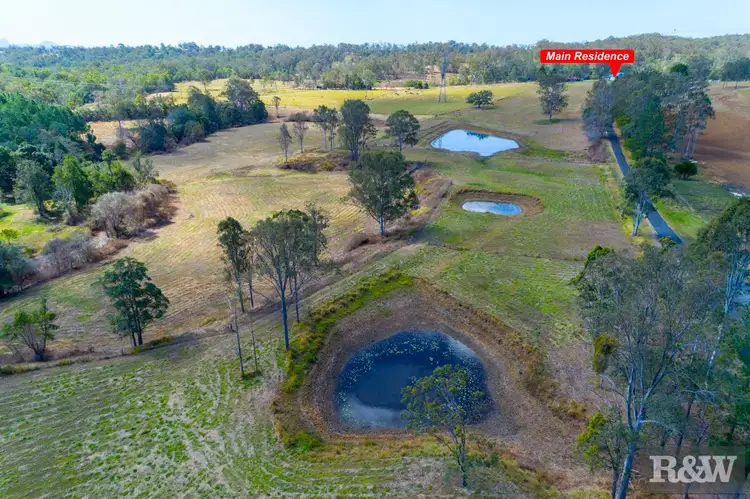 2 Mountain View Road, Moorina QLD 4506
