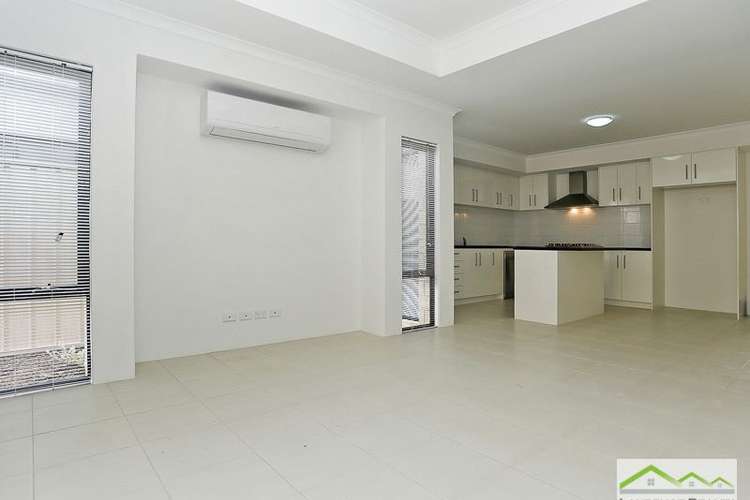 Fourth view of Homely house listing, 13/2 Fowey Loop, Mindarie WA 6030