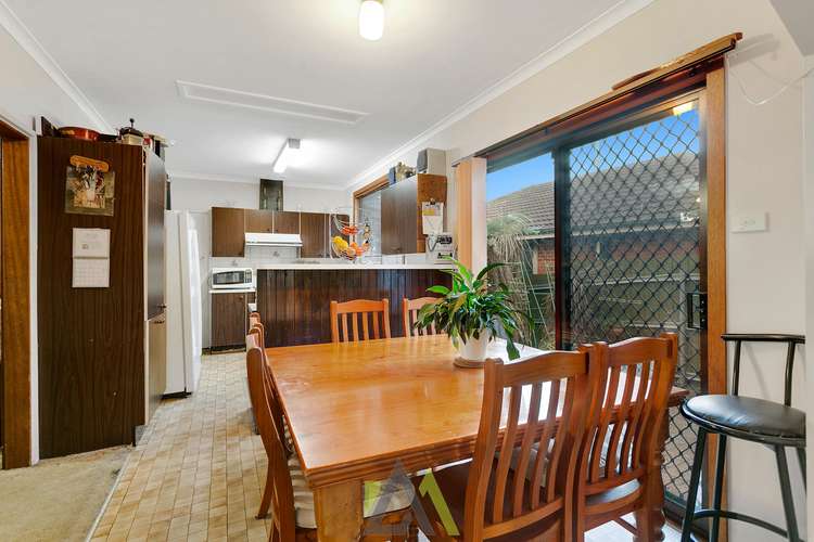 Fifth view of Homely house listing, 17 Kenilworth Ave, Frankston VIC 3199
