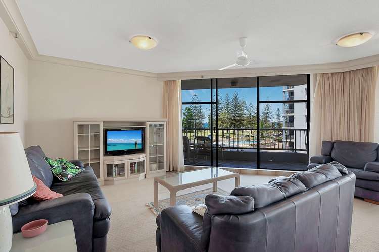 Fourth view of Homely apartment listing, 2E/1 Albert Avenue, Broadbeach QLD 4218