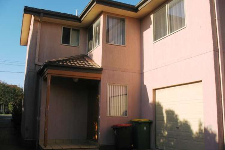 Second view of Homely townhouse listing, 1/11 Moorah Avenue, Blue Bay NSW 2261