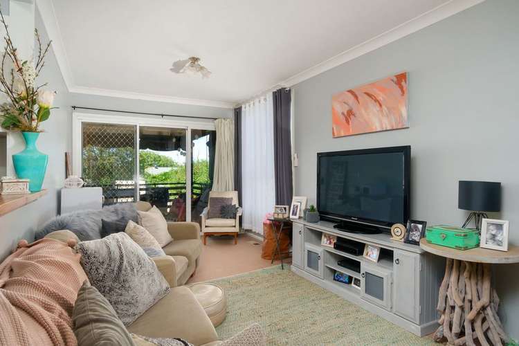 Third view of Homely house listing, 8 Fernleigh Road, Mount Austin NSW 2650