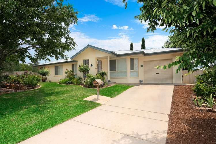 Main view of Homely house listing, 4 Skiff Place, Estella NSW 2650
