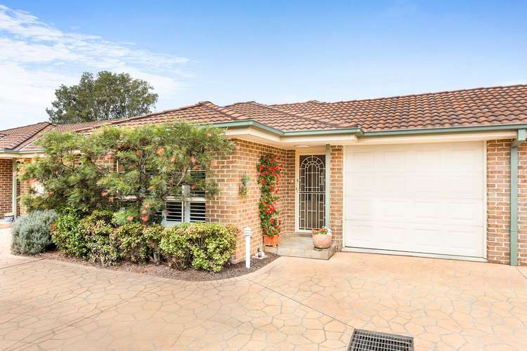 Main view of Homely villa listing, 8/40 Engadine Avenue, Engadine NSW 2233